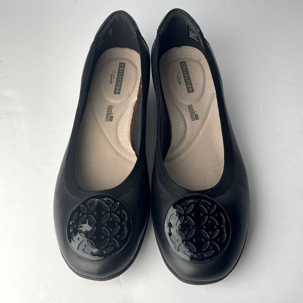 Clarks Collection Cushion Black Flats 6.5 - image 1